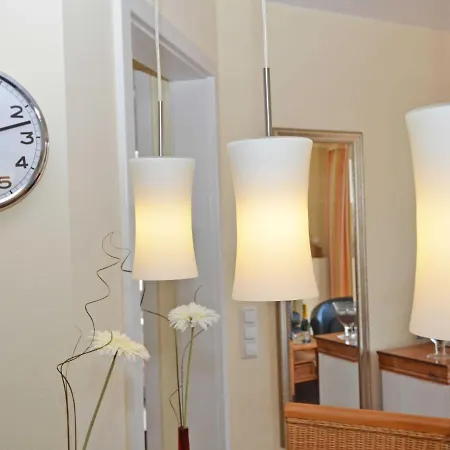 Haus Mowe - Apt. 05 아파트